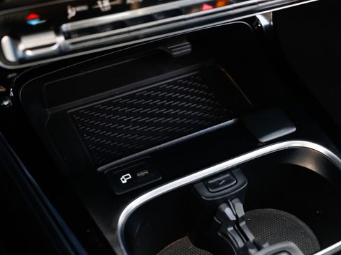 Used 2020 Mercedes-Benz CLA 250 image 44