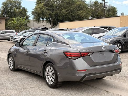 Used 2021 Nissan Sentra S w/ Electronics Package FWD image 2