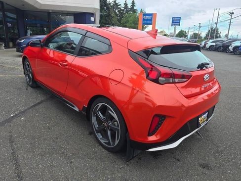 Used 2021 Hyundai Veloster Turbo FWD image 5