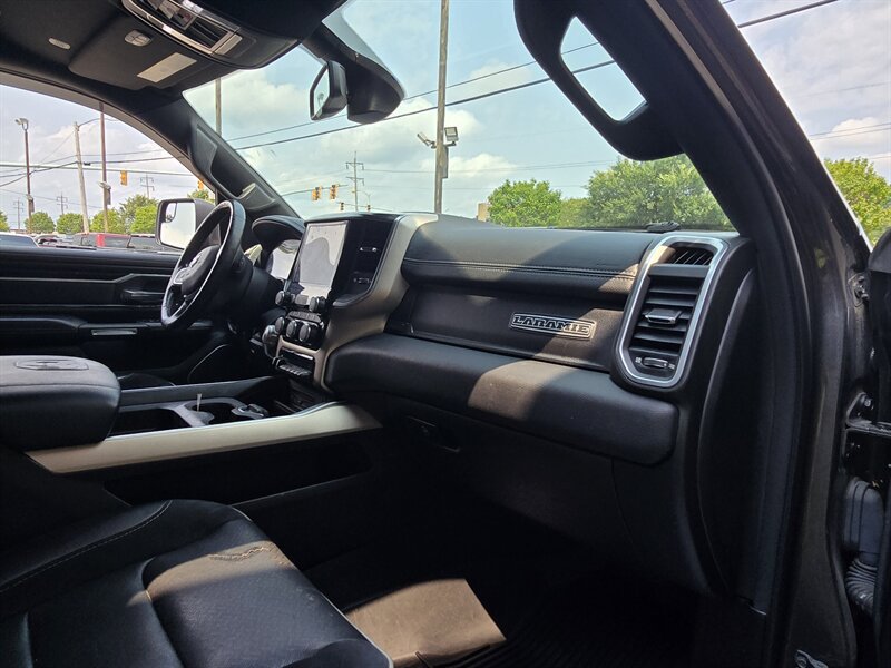 Used 2019 RAM 1500 Laramie w/ Sport Appearance Package AWD/4WD image 16