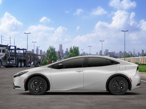 New 2027 Toyota Prius LE FWD image 6