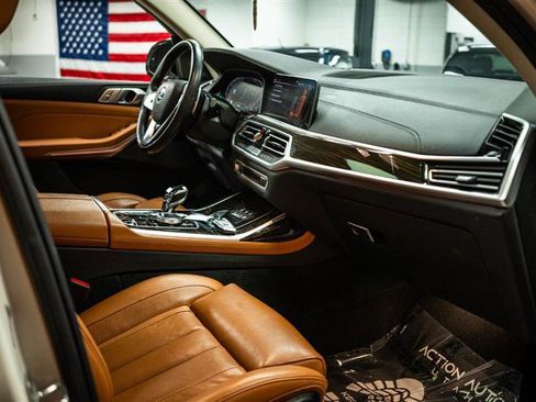 Used 2020 BMW X7 xDrive40i w/ Premium Package image 14