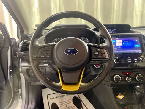 Used 2021 Subaru Crosstrek 2.5i Sport w/ Moonroof Package image 22