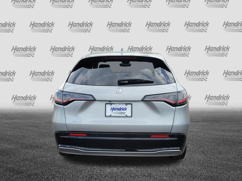 Used 2023 Honda HR-V EX-L image 6