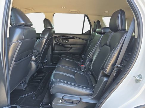 Certified 2025 Honda Pilot EX-L image 14