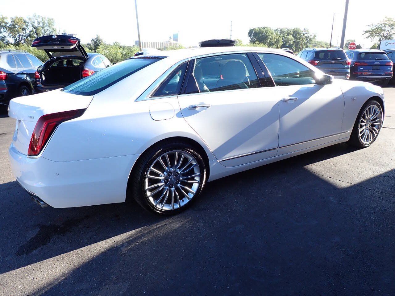 Used 2017 Cadillac CT6 Premium Luxury w/ Active Chassis Package AWD/4WD image 6