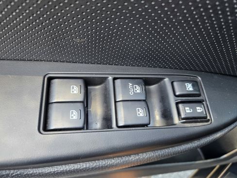 Used 2014 Subaru Outback 2.5i Limited AWD/4WD image 25