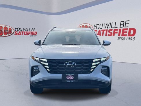 Used 2023 Hyundai Tucson SEL w/ Convenience Package image 2