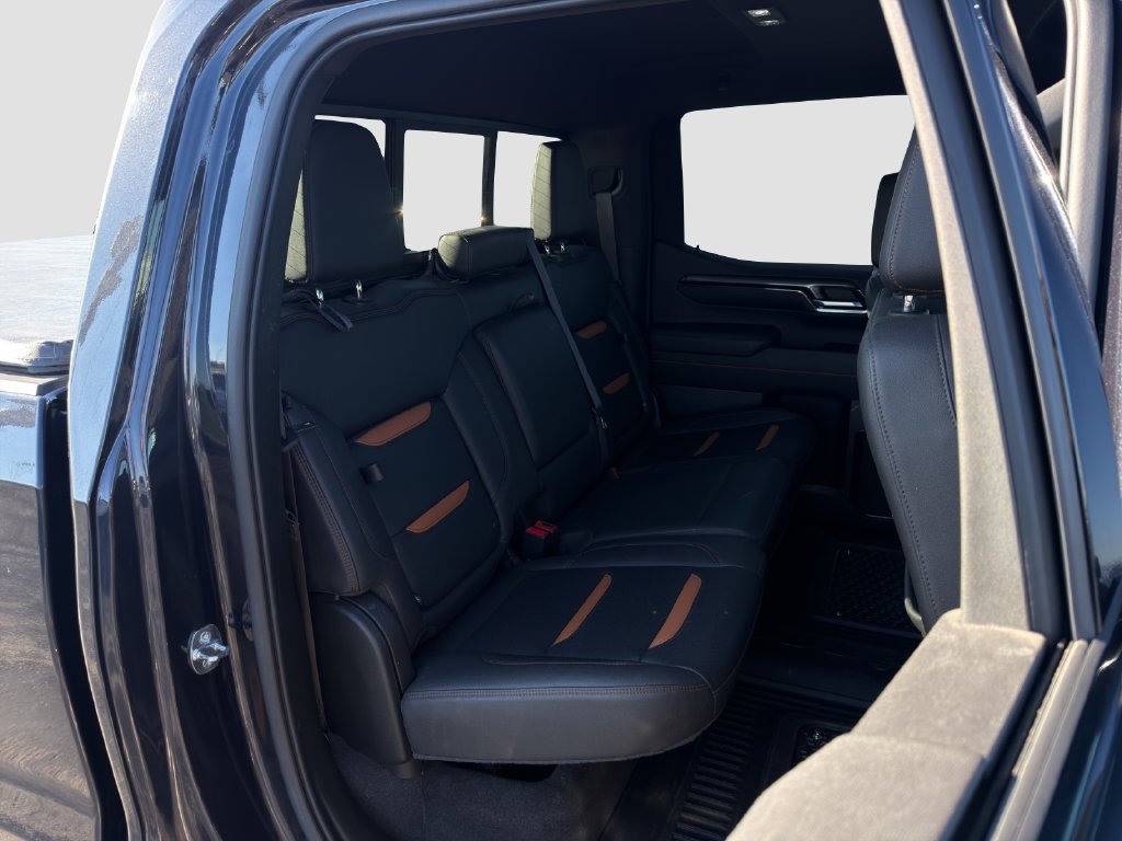 Used 2022 GMC Sierra 1500 AT4 w/ AT4 Preferred Package AWD/4WD image 38