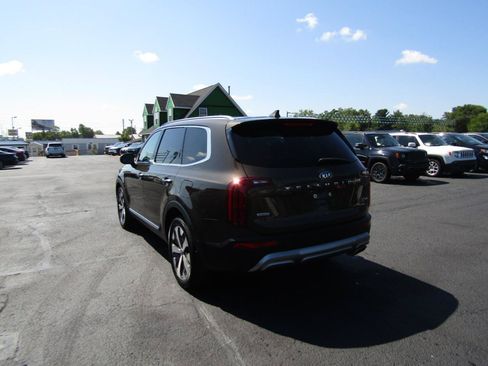 Used 2021 Kia Telluride S AWD/4WD image 5
