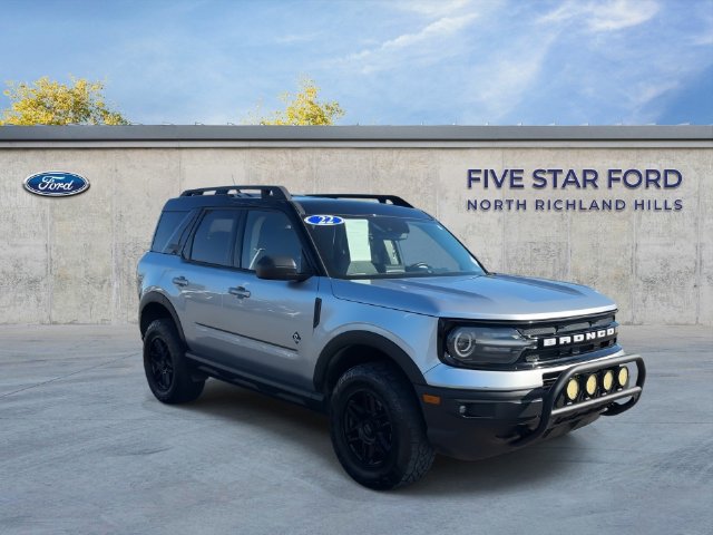 Used 2022 Ford Bronco Sport Outer Banks AWD/4WD image 2