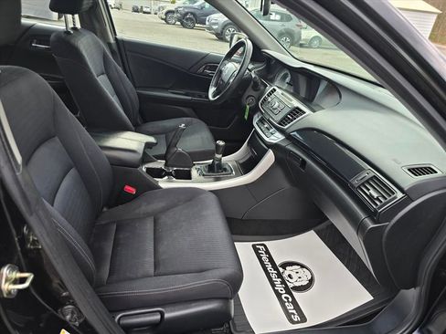 Used 2015 Honda Accord Sport image 14