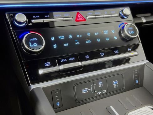 New 2026 Hyundai Santa Fe Limited AWD/4WD image 11