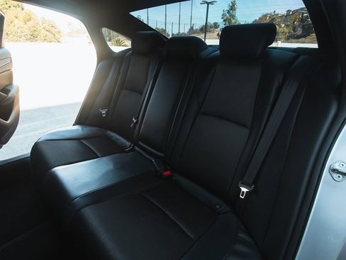 Used 2018 Honda Accord Sport image 11