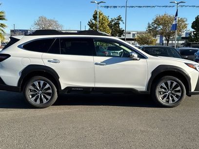 New 2025 Subaru Outback Touring