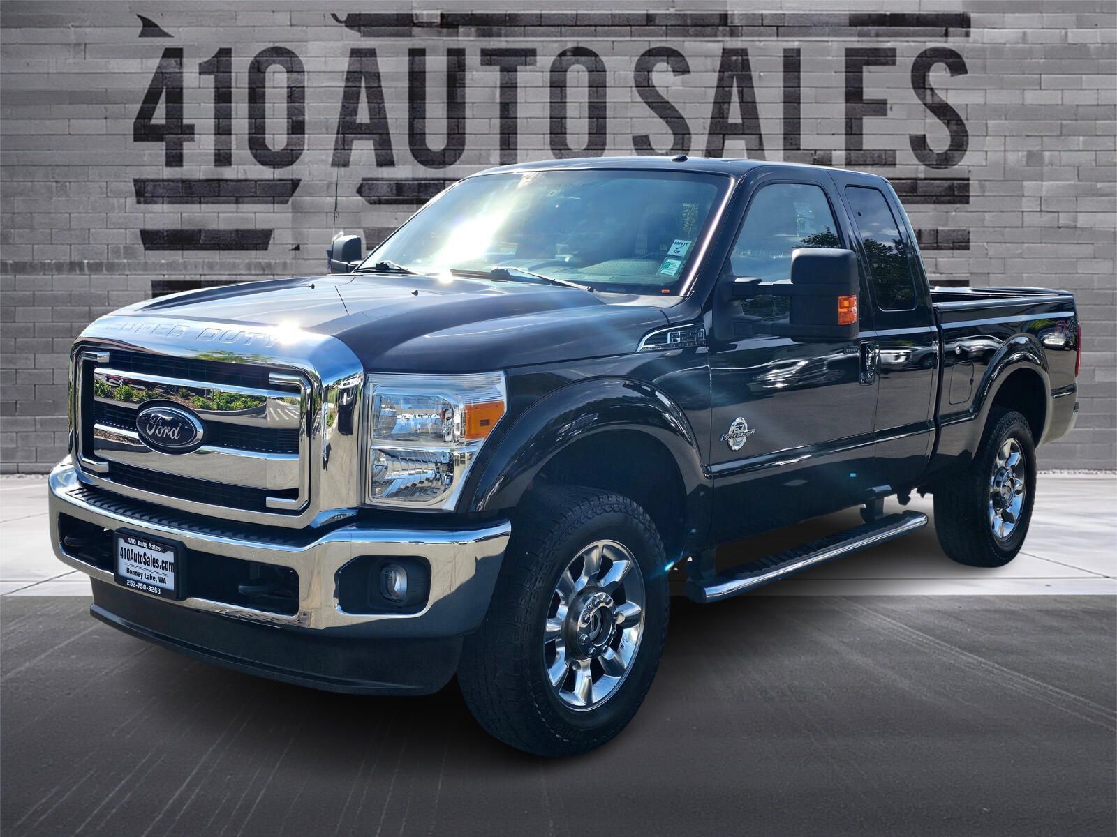 Used 2015 Ford F250 Lariat w/ Lariat Interior Package AWD/4WD image 6