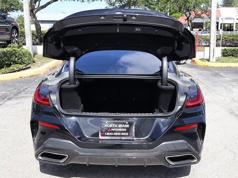 Used 2020 BMW M850i xDrive Coupe w/ M Carbon Exterior Package AWD/4WD image 19