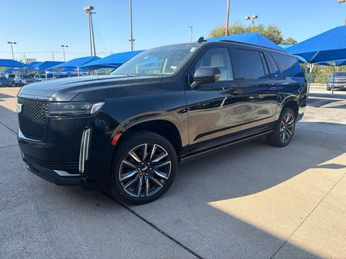 Used 2021 Cadillac Escalade ESV Sport Platinum AWD/4WD image 1