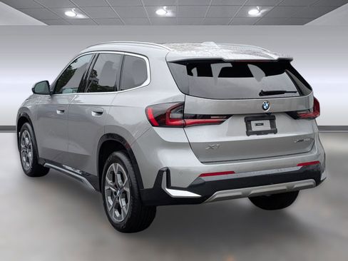 Used 2025 BMW X1 xDrive28i w/ Convenience Package image 3