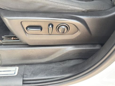 Used 2023 Chevrolet Silverado 2500 LT w/ Convenience Package image 22