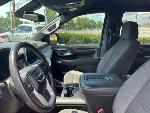 Used 2021 GMC Yukon SLE AWD/4WD image 11