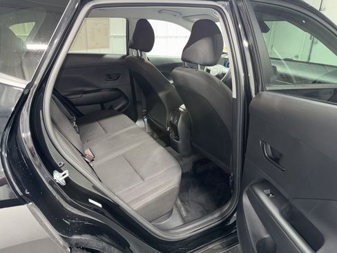 Used 2025 Hyundai Kona SEL AWD/4WD image 12