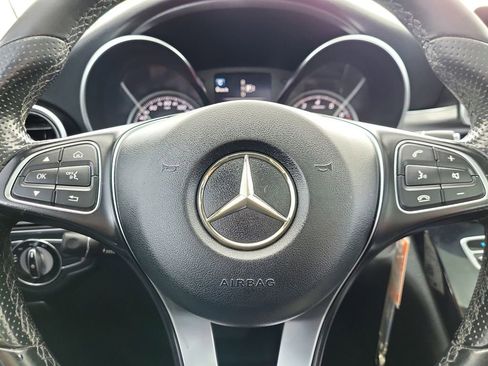 Used 2015 Mercedes-Benz C 300 4MATIC Sedan image 18