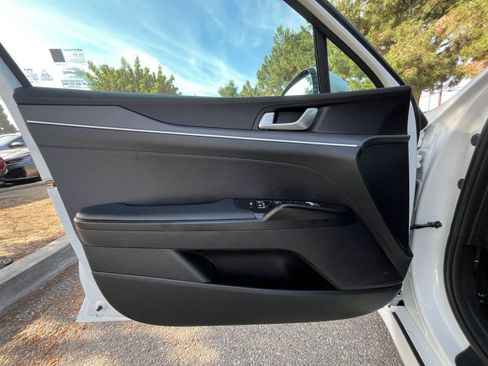 Used 2025 Kia K5 LXS image 18