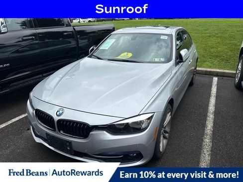 Used 2016 BMW 328i xDrive Sedan AWD/4WD image 2