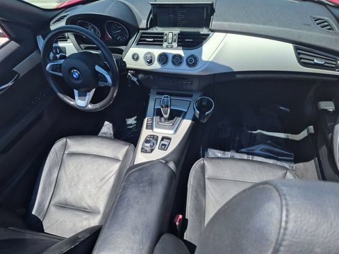 Used 2015 BMW Z4 sDrive28i RWD image 12