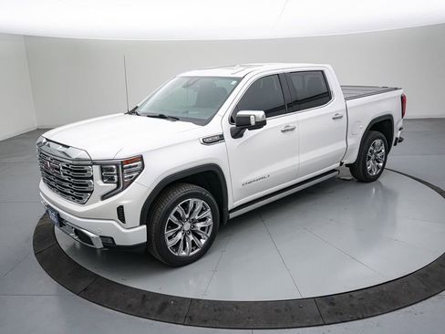 Used 2024 GMC Sierra 1500 Denali w/ Denali Reserve Package AWD/4WD image 10
