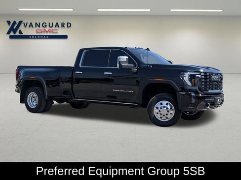 Used 2024 GMC Sierra 3500 Denali Ultimate AWD/4WD image 1