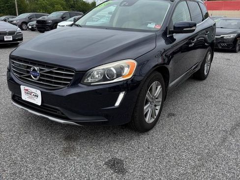 Used 2016 Volvo XC60 T6 Platinum w/ Climate Package AWD/4WD image 2