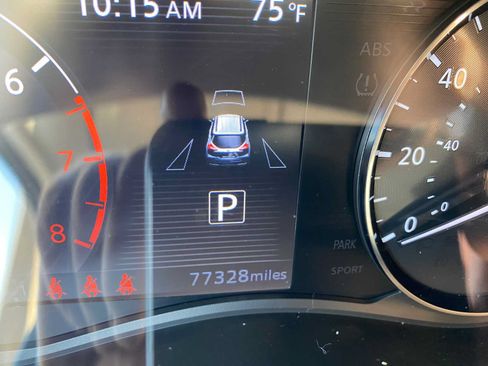 Used 2022 Nissan Kicks SV FWD image 9