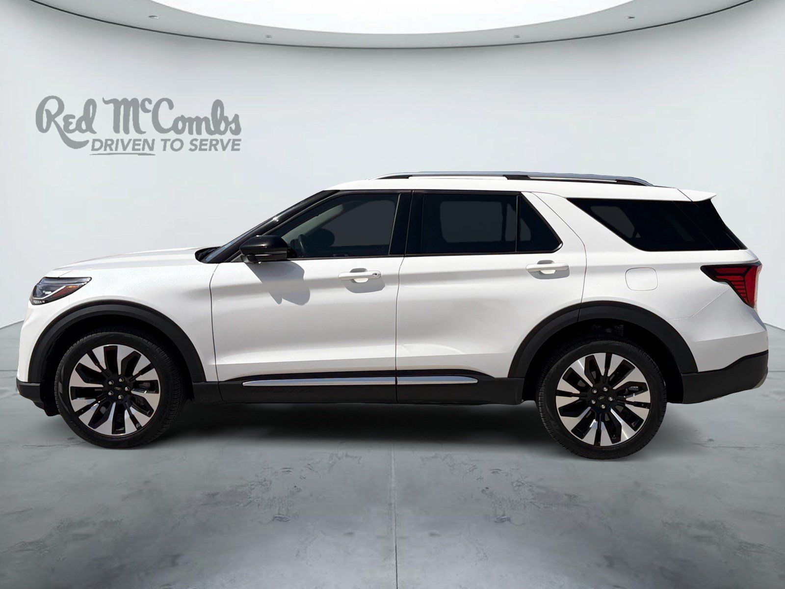 Used 2025 Ford Explorer Platinum w/ LUX Leather Package AWD/4WD image 8