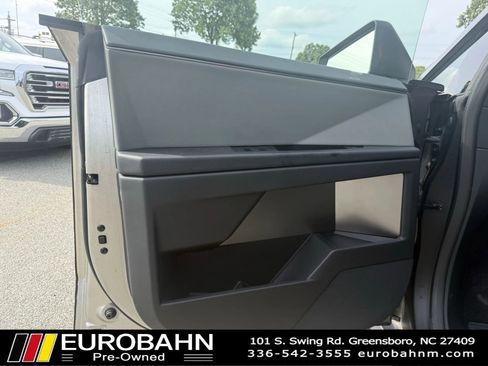 Used 2024 Tesla Cybertruck Cyberbeast AWD/4WD image 16