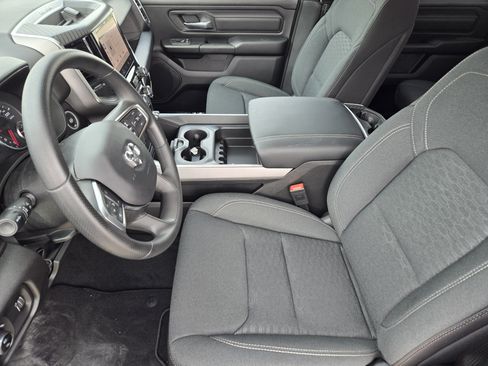 New 2026 RAM 1500 Express AWD/4WD image 11