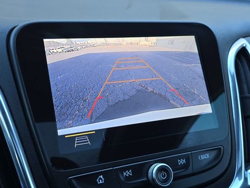 Used 2019 Chevrolet Equinox LT image 20