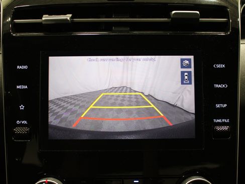Used 2022 Hyundai Santa Cruz SE AWD/4WD image 14