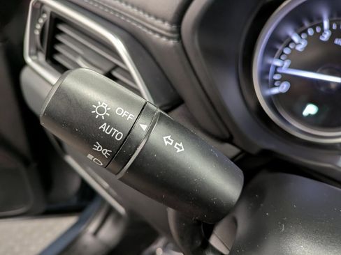 Certified 2023 MAZDA CX-5 Carbon Edition image 17