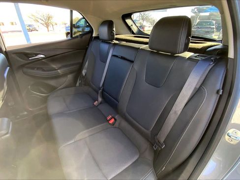 Used 2021 Buick Encore GX Select w/ Sport Touring Package image 21