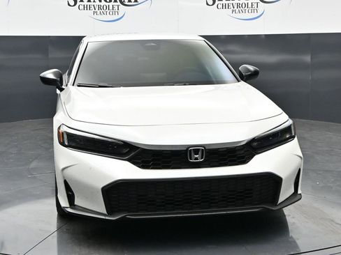 Used 2025 Honda Civic Sport image 2