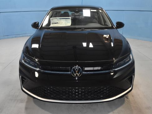 New 2026 Volkswagen Jetta SE image 19