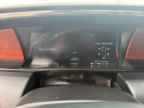 Used 2021 Lincoln Navigator L Reserve AWD/4WD image 17
