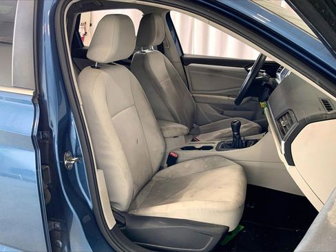 Used 2019 Volkswagen Jetta S w/ Driver Assistance Package image 16