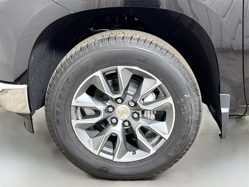 New 2026 Chevrolet Silverado 1500 LT w/ Safety Package image 19