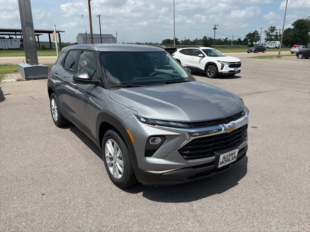 New 2026 Chevrolet TrailBlazer LS w/ LS Convenience Package FWD image 8