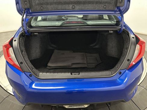 Used 2019 Honda Civic Sport image 32