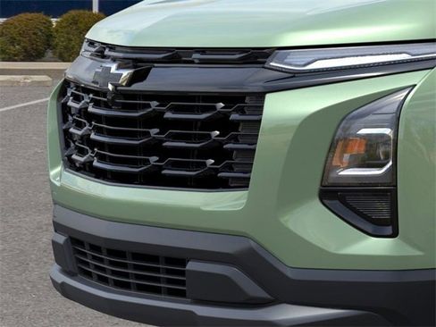 New 2026 Chevrolet Equinox LT image 13