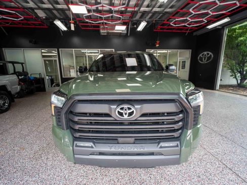 Used 2023 Toyota Tundra SR5 w/ SR5 Premium Package AWD/4WD image 6